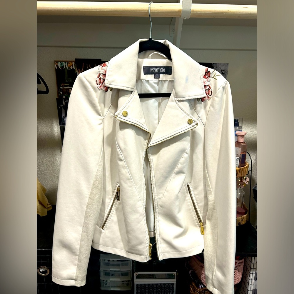 S/M White Embroidered Jacket